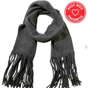 🍀 Lucky brand Solid brushed gray scarf